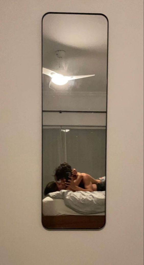 EzVRPORN's tweet photo. #Zep #Sexy https://t.co/2x7SXAlVgo