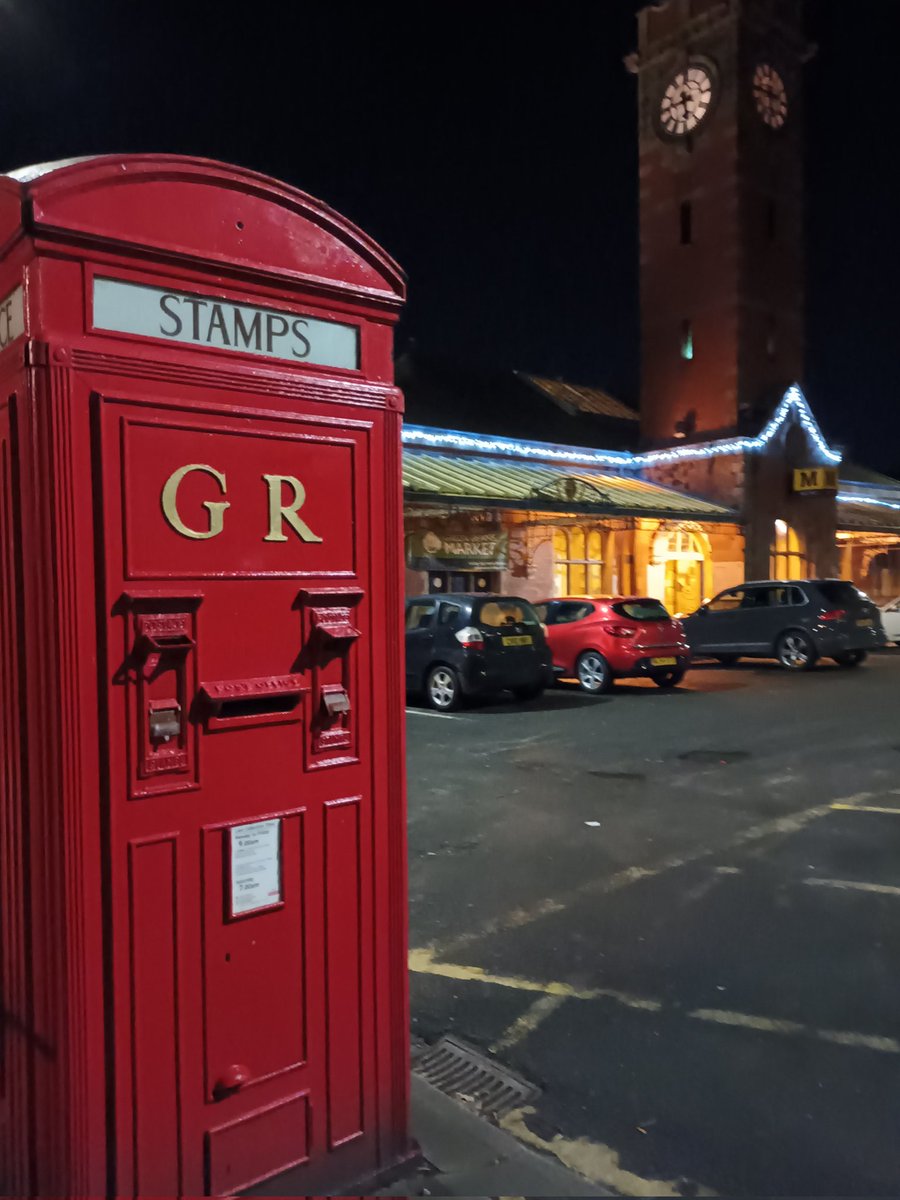 arlsbit's tweet photo. #TelephoneboxTuesday Grade II Listed #rare K4 ☎️ #telephone #postbox #stamp #postoffice 📮 - couldn't resist more of my fave in Whitley Bay on way home from #NorthEast coastal walk 02.01.23 - huge community restoration plans for 2023 @wbaybiglocal
https://t.co/B6D47IEvVd https://t.co/at52xNSQU9