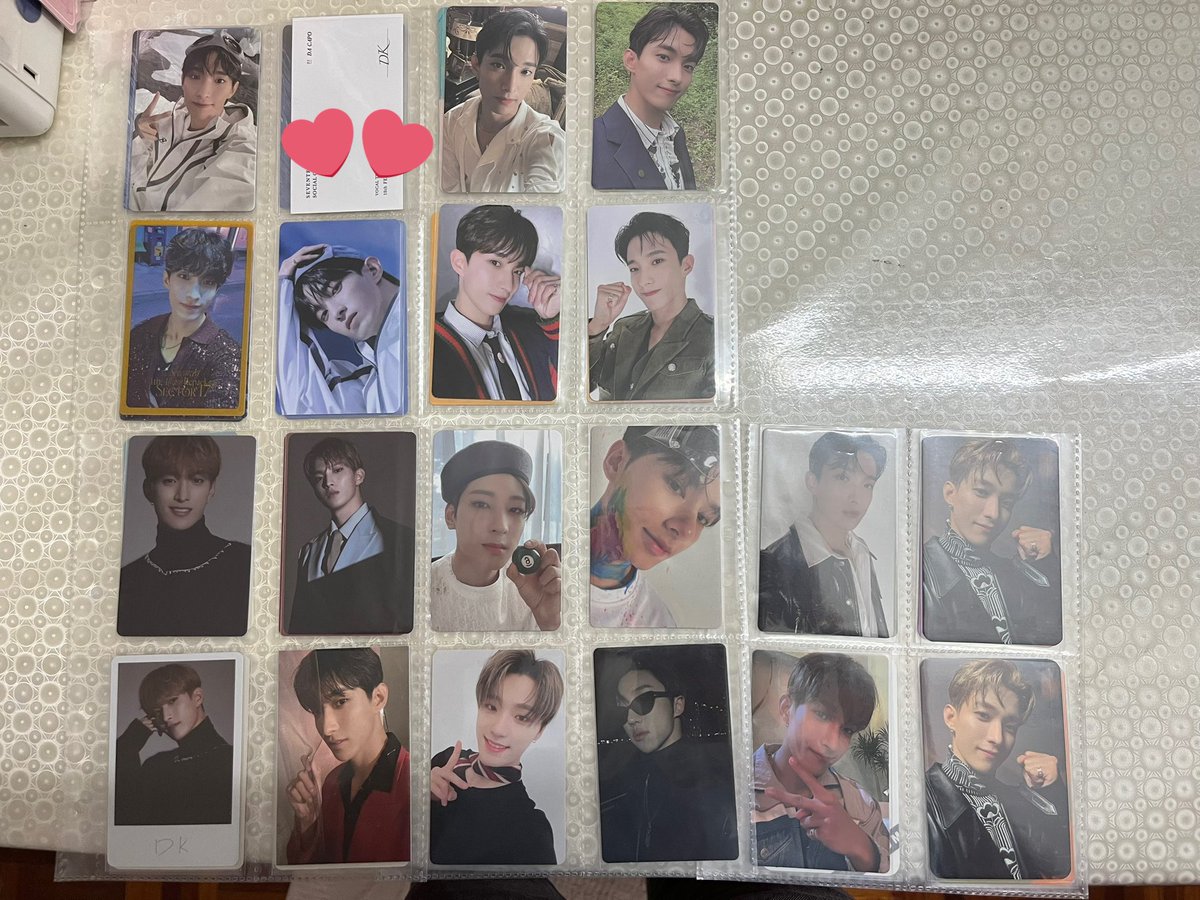 _fairybear's tweet photo. Updated availability ~ thanks to all buyers who helped me clear most of my collections ❤️ now I’ll give buy 4 get 1 free claim to clear off the remaining (feel free to choose any 5) #pasarseventeen https://t.co/U9KtQwQ2Jr