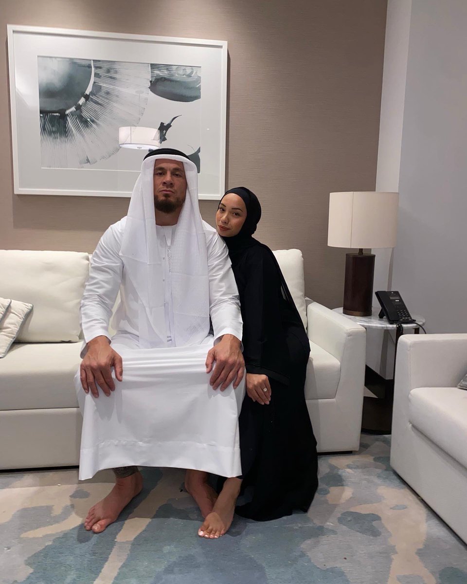 SonnyBWilliams's tweet photo. Been here too long we’re starting to play dress ups 😅😂❤️ https://t.co/LO7AgUX4sH