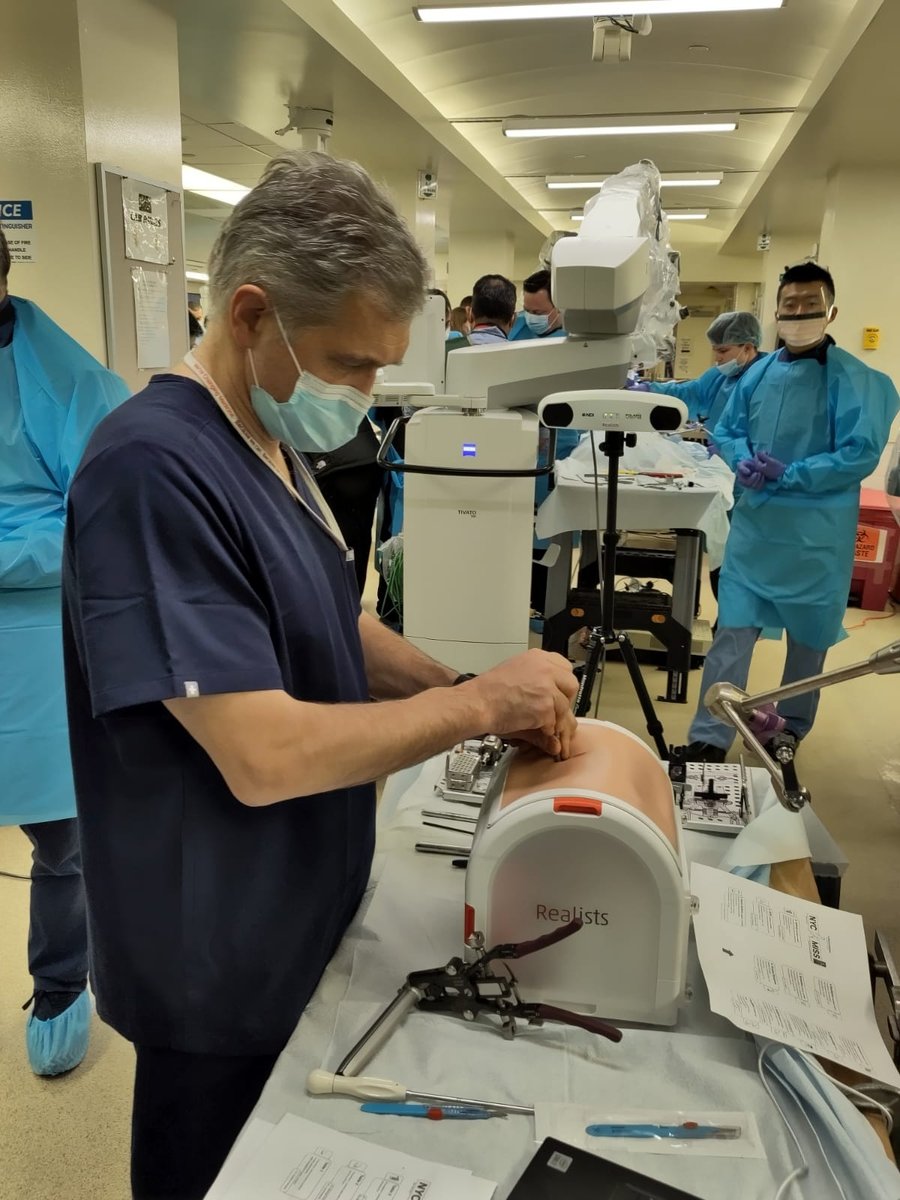 RealSpine's tweet image. NYC-MISS 2022, New York, USA.
The last edition of this spine course was a blast and we at #Realists are proud to have been part of it. Thanks to the organizers, Dr. Roger Härtl and Dr. Luiz Pimienta, the participants and the team at #WeillCornellMedicalCollege.
#practicesurgery