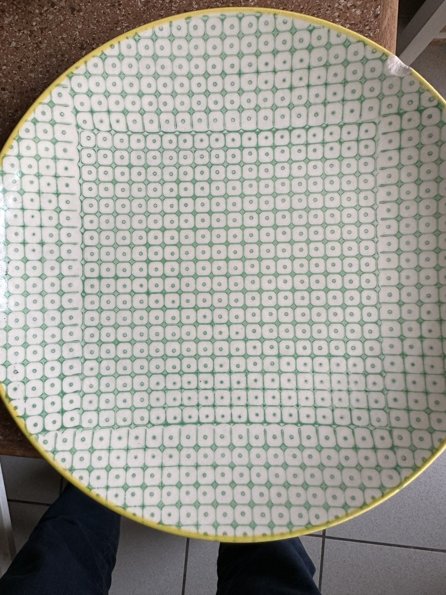 Erik Bitzek tweet media