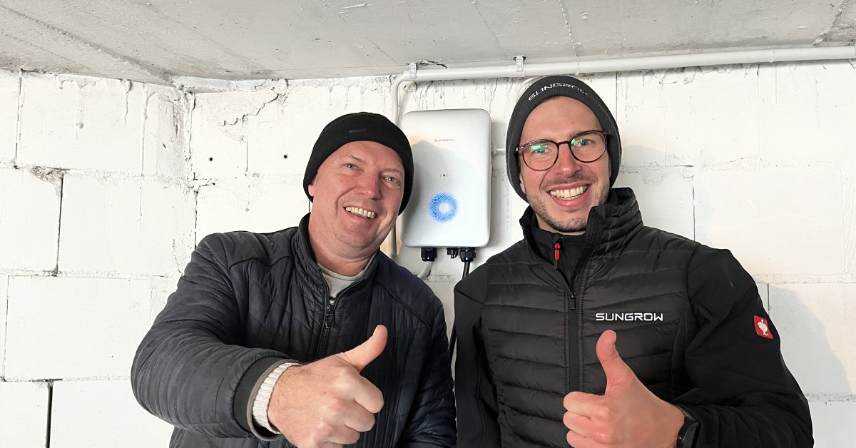 In cooperation with <a href="/IBCSOLAR/">IBC SOLAR</a>, Sungrow contributes to this German residential customer's "Net-Zero Carbon" home with our #Solar plus #EV-Charger solution: SG6.0RT+SH8.0RT+AC011E-01 EV Charger!
Sustainability is achieved in daily life with the integrated solution!