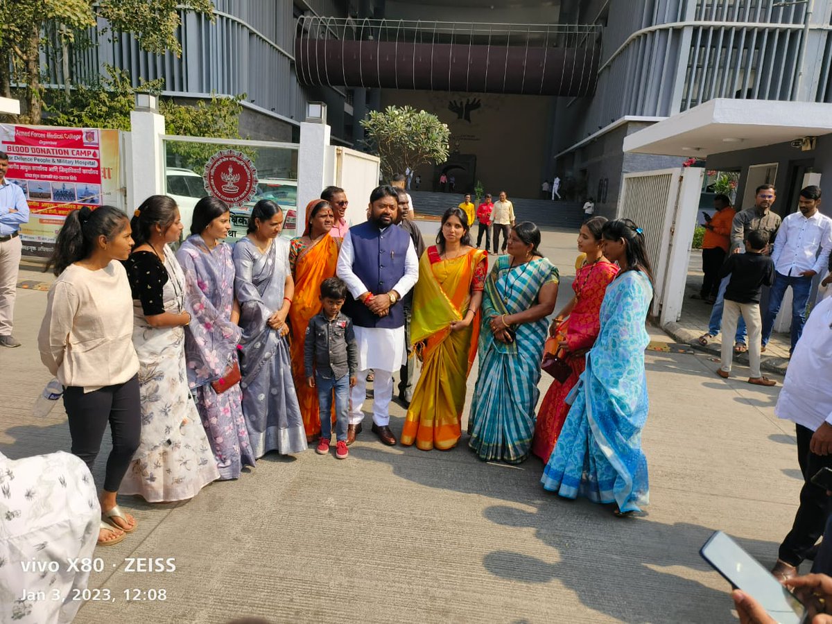 SudhakrBhalerav's tweet photo. राष्ट्रवादीचे नेते अजित पवार यांनी छत्रपती संभाजी महाराजांबद्दल केलेल्या आक्षेपार्ह टिप्पणीविरोधात भाजपा अनुसूचित जाती मोर्चा, पुणेच्या वतीने पुणे जिल्हाधिकारी कार्यालयाबाहेर तीव्र आंदोलन करण्यात आले.
#AjitPawar https://t.co/GArhoEktgo