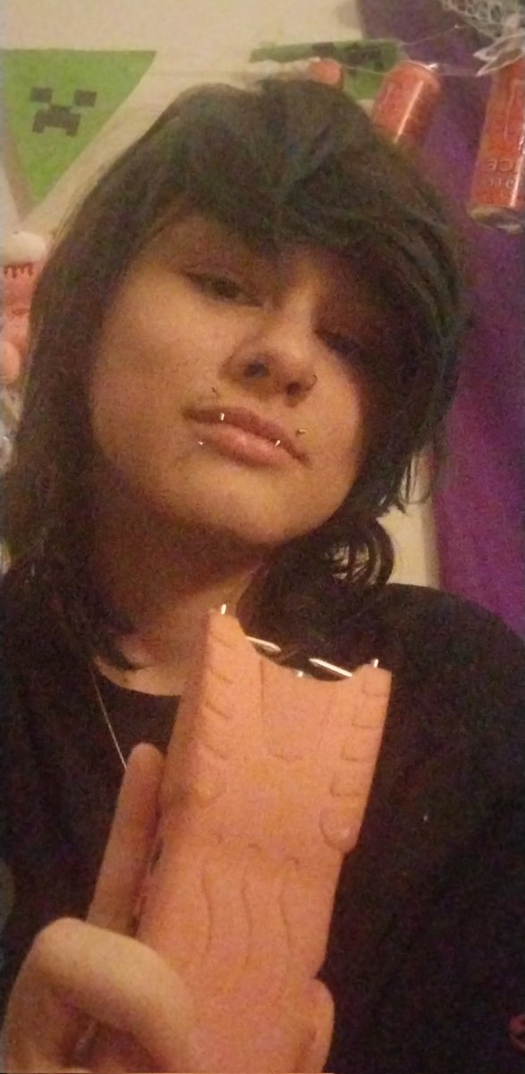gothicfindomme's tweet photo. Tazing a sub's pathetic dick and watching them beg for mercy while paying me to hurt them :)

CBT dominatrix sph findom paypig finsub femdom BDSM finsub https://t.co/rwAT8PMu4f