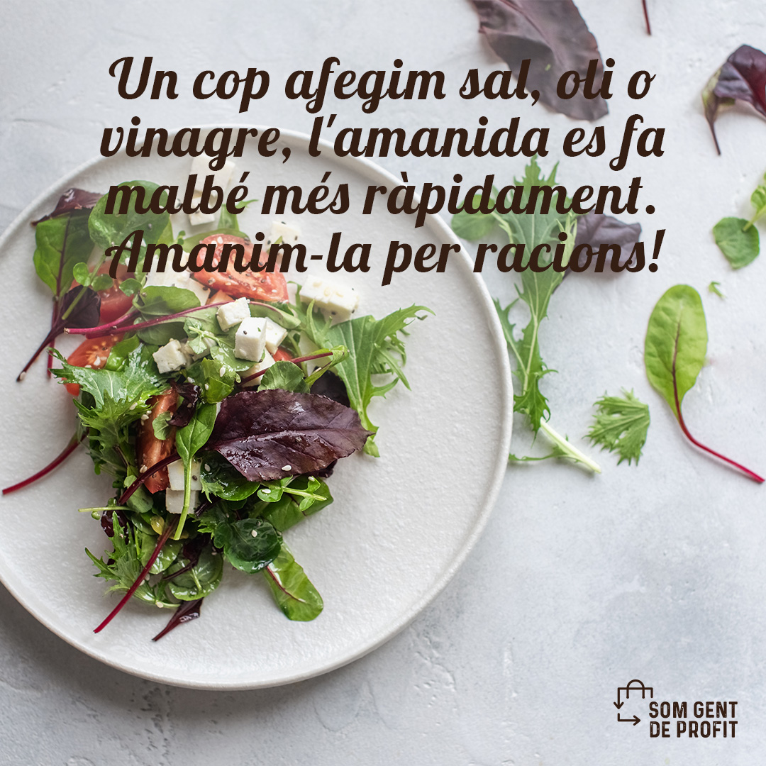Avui us portem alguns consells per a amants de l'amanida que no poden dedicar gaire estona a la cuina. 🥗 Es pot complementar perfectament amb qualsevol aliment, és molt saludable i ràpida de cuinar.