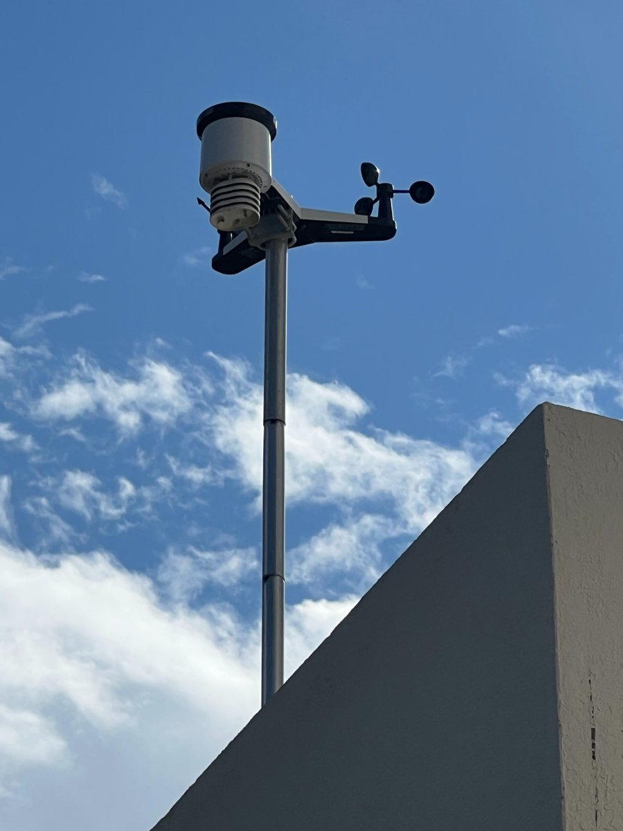thaniaalketbi's tweet photo. Its lovely to have #WFN Ambient Weather📡@GoPlugin $PLI 

https://t.co/b1hiX1FFVb

Time for #creativity &amp; #follow #retweet #earnmoney 
 
#PluginOnXDC #WeAreXDC #XDCNetwork #XDC #PLI #FlyOutOfTheBox #Retweet #WritingCommunity #blog   #blogger #socialmedia #DigitalMarketing https://t.co/WE0SezoPK3