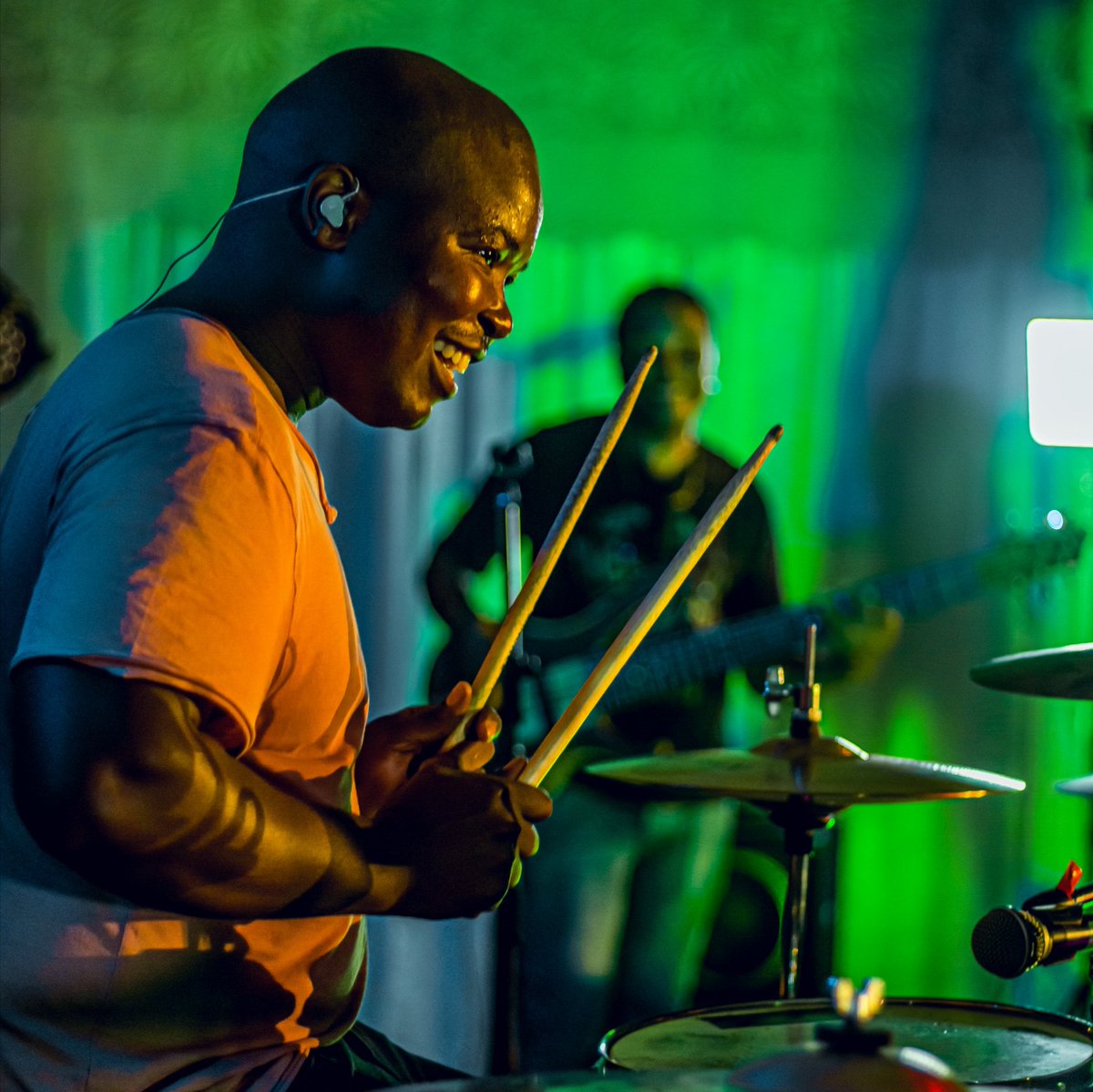 NashVanand's tweet photo. Hey Guys. Please help us wish Mr X a Happy Birthday. May you be blessed this year ahead as we are having you as our drummer. 🎉🎂

#thevanandnashwhatwhatband
#17060steps
#mrx
#happybirthday
#indieband
#indieartist
#indiemusic
#proudlysouthafrican
#newreels https://t.co/4mgEfJVLhw