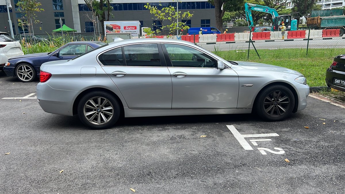 propelauto's tweet photo. 2023's First Car Scrapping at #PropelAuto 

🤩BMW F10 520i 🤩

Ping us &amp; Grab now👇😎

#F10 #520i #BMW #SG #ScrapYard #N20Engine #Scrap #Luxury #Cars #Genuine #Original #Autoparts #Carparts #Automotive #Spare #marketplace #socialmedia #Marketing #DigitalMarketing #Ping #Grab #Now https://t.co/DXIDmANzLD