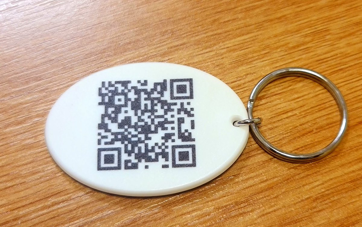 DhaneeshSilpa's tweet photo. Introducing Key Rings @NHSHarlow with PNA logo and QR code to contact the team. Team PNA distributed them across the wards😍.
@sharon_mcnally
@advocacy_forum 
@ney_nurse 
@EmmaPerry2007 
@DebbieTPAH 
@AnnieJoseph 
@ShikhaPDN 
@vickiesheep https://t.co/clsdOT7zcw