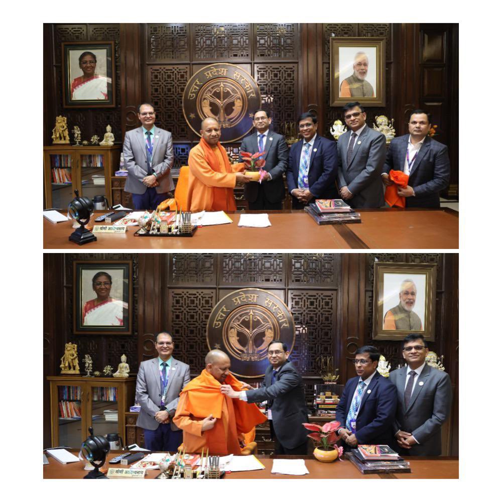 CGM (Lucknow Circle), SBI (@cgmsbiluc) on Twitter photo आज <a href="/CGMSBILuc/">CGM (Lucknow Circle), SBI</a>, शरद चांडक और तीनों महाप्रबंधकों ने माननीय मुख्यमंत्री <a href="/myogiadityanath/">Yogi Adityanath</a> जी से सौजन्य भेंट कर उन्हें नववर्ष की शुभकामनाएं दी।साथ ही <a href="/TheOfficialSBI/">State Bank of India</a> द्वारा SHG, FPO एवं SME क्षेत्र में किए जा रहे कार्यों से अवगत कराया।#SBI प्रदेश में CD Ratio बढ़ाने हेतु प्रतिबद्ध है। आज <a href="/CGMSBILuc/">CGM (Lucknow Circle), SBI</a>, शरद चांडक और तीनों महाप्रबंधकों ने माननीय मुख्यमंत्री <a href="/myogiadityanath/">Yogi Adityanath</a> जी से सौजन्य भेंट कर उन्हें नववर्ष की शुभकामनाएं दी।साथ ही <a href="/TheOfficialSBI/">State Bank of India</a> द्वारा SHG, FPO एवं SME क्षेत्र में किए जा रहे कार्यों से अवगत कराया।#SBI प्रदेश में CD Ratio बढ़ाने हेतु प्रतिबद्ध है।