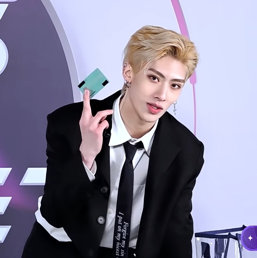 zb1sfile's tweet image. DO YOU WANNA GO SHOPPING WITH RICKY??

#RICKY #리키 #BOYSPLANET #보이즈플래닛