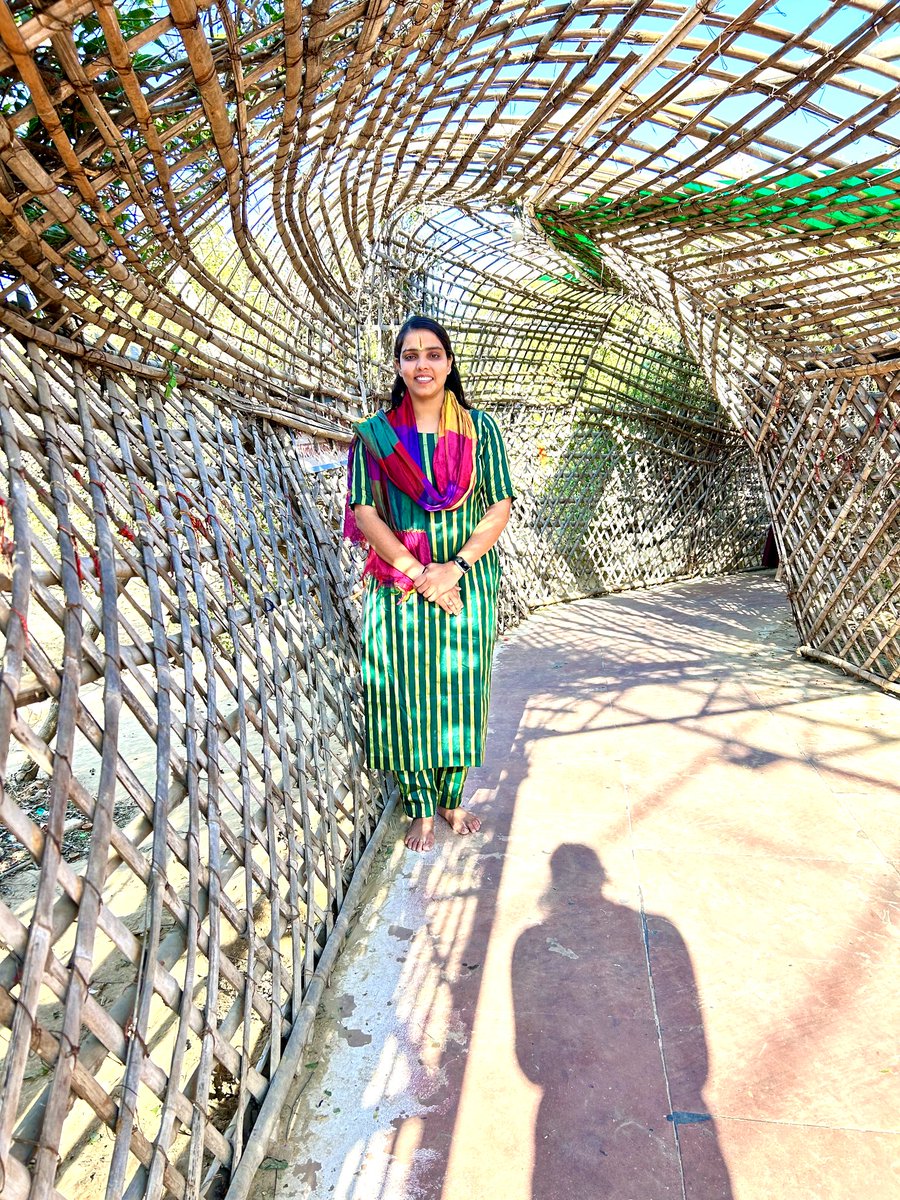 murti_ji's tweet photo. निधिवन 💐☘️🌿☘️🌱☘️🌿☘️🏞️🏞️🏞️

#pujydevidharmmurtiji #nidhivan #vrindavandiaries #krishnaquotes #vrindavandham #mathura #RadheShyam https://t.co/kwK1akIAD3