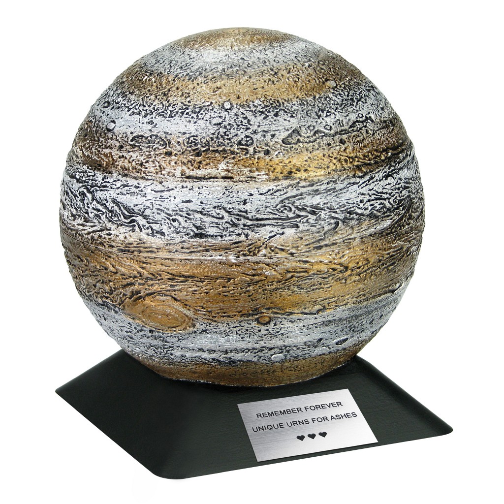 GregspolLTD's tweet photo. Unique cremation #urns can be a beautiful way to honor the memory of a loved one. With so many options available, you can find the perfect urn to #memorialize a special life. Visit our website to explore our vast selection of unique, handcrafted urns.
https://t.co/N30Efy9JGO https://t.co/inm0q7oAGT
