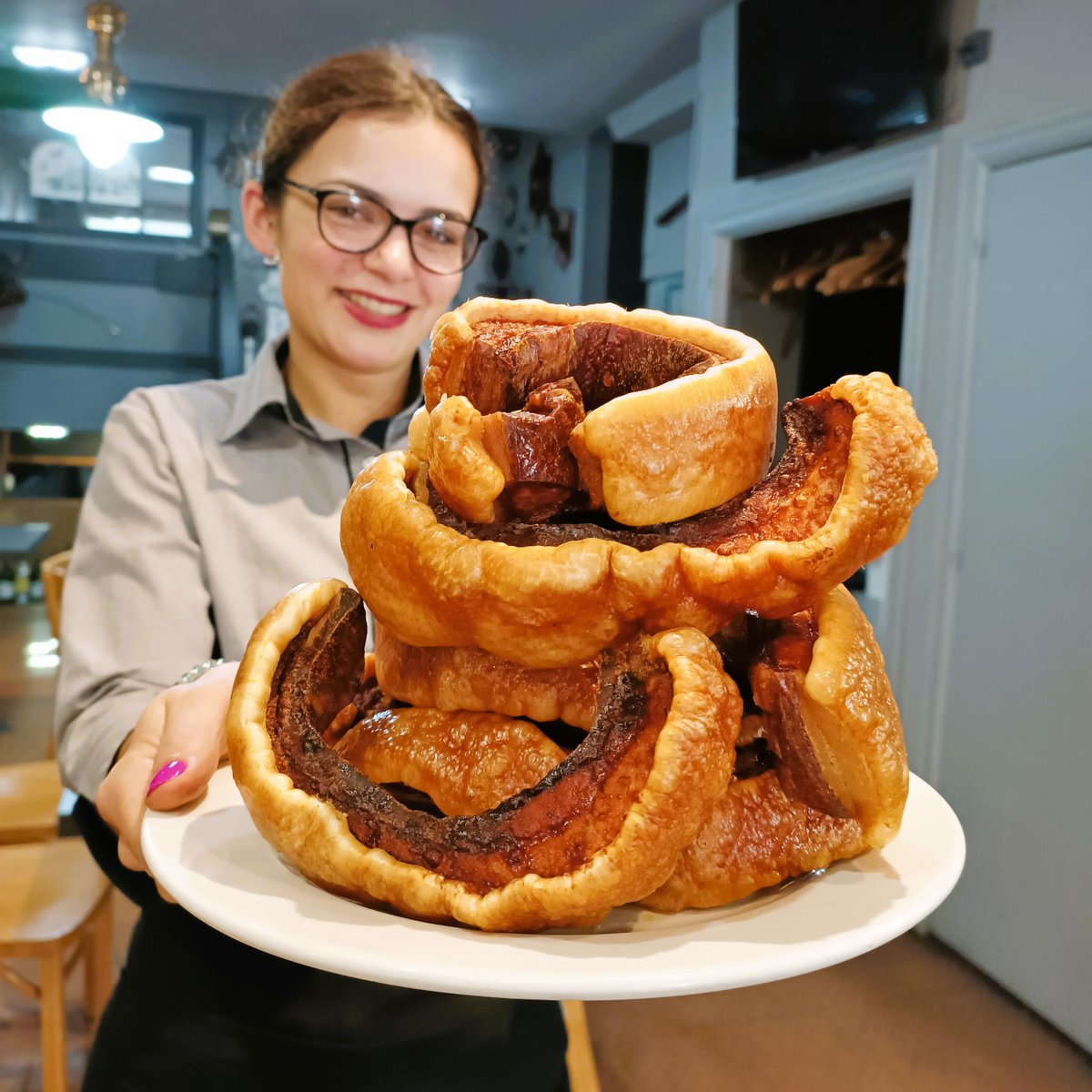 Restaurante El Puerto de Santa María tweet media