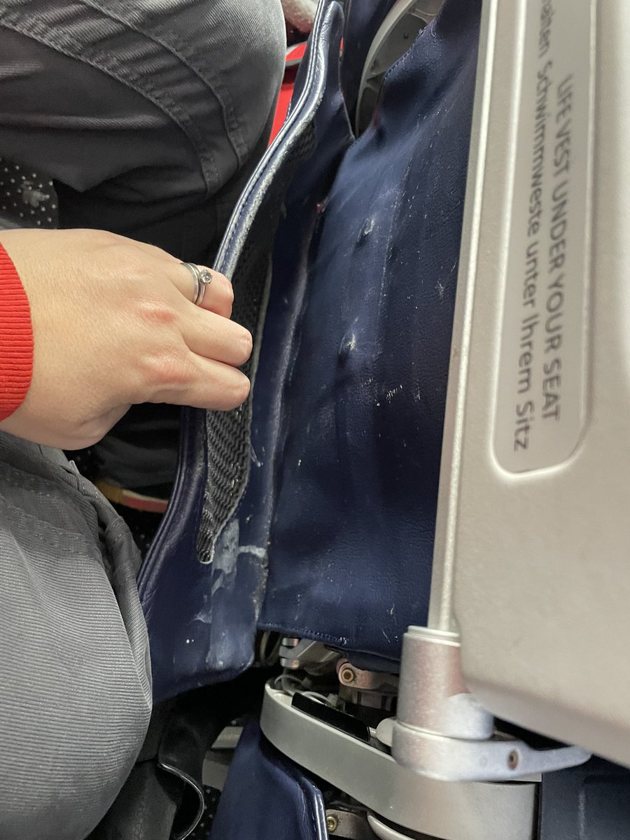 polkey1's tweet photo. @TUIUK just sat in my seat to fly home…this is disgusting https://t.co/nYweYmO1ne