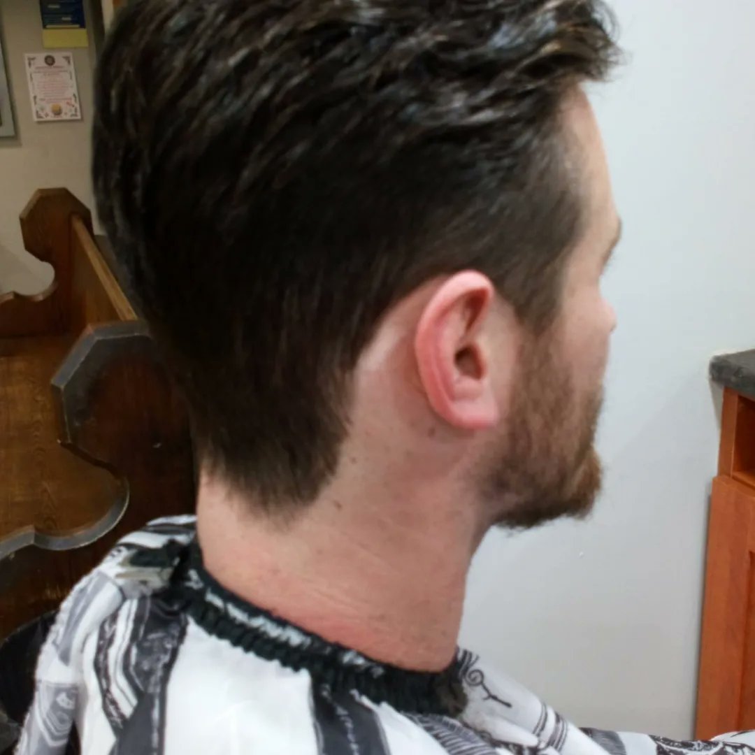 Happy New Year from No 5 The Barbers Frodsham
Bluebeard's Revenge Products available 
No appointments 
Open 8.15 Sat.
Traditional, established,  late Thurs 
<a href="/FrodshamBarbers/">No. 5 The Barbers Frodsham</a> 
<a href="/FrodshamHelsby/">Frod & Hel Standard</a> <a href="/VisitFrodsham/">VisitFrodsham</a>  <a href="/FrodshamHelsby/">Frod & Hel Standard</a> <a href="/frodsham_tweets/">Frodsham Tweets</a>  <a href="/FrodshamLifeMag/">FrodshamLife</a> <a href="/frodsham_tweets/">Frodsham Tweets</a>