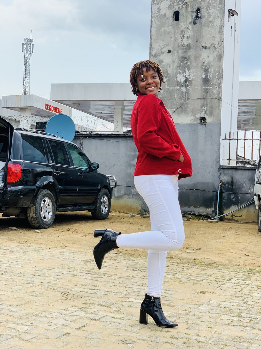 thebenitawills's tweet photo. Giant in the world, baby in God's arms✨
Happy New Year!! ❤️
#thetechchef
#GlobalBenita
#christianinfluencer https://t.co/KddzWhS2Cx