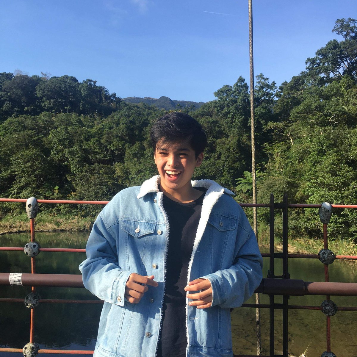 admiringKD's tweet photo. happiness looks good on you, @kdestrada_ !

KD 1YEAR WITH KAYDETS
#KDEstrada https://t.co/5ZoUPEMrwZ