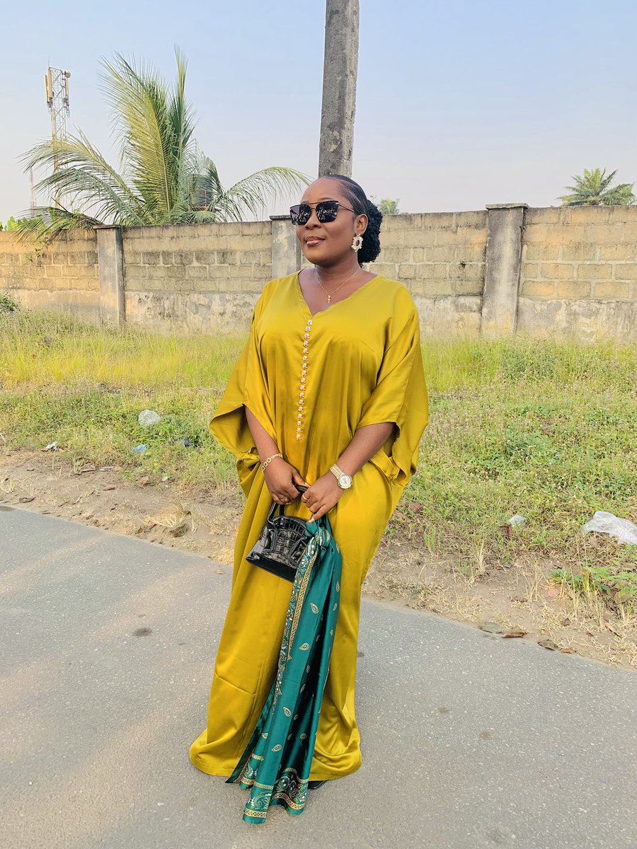 IniobongEtuk4's tweet photo. Hello 2023. Give maximum attention to your soft life this year๐ฏ #JoyOverflows #2023goals #AkwaIbomTwitter https://t.co/dw6cyGb3Ur