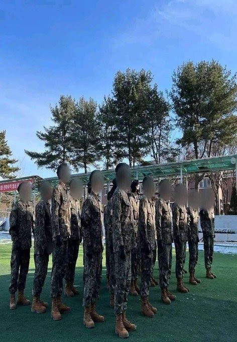 NikiGupta310's tweet photo. @Koreaboo Oppa🥺
proud of you you are the pride of the South Korea 🥺
Plz take care of yourself a lot🤲
@BTS_twt #JINJIN https://t.co/BkpijHFcjU