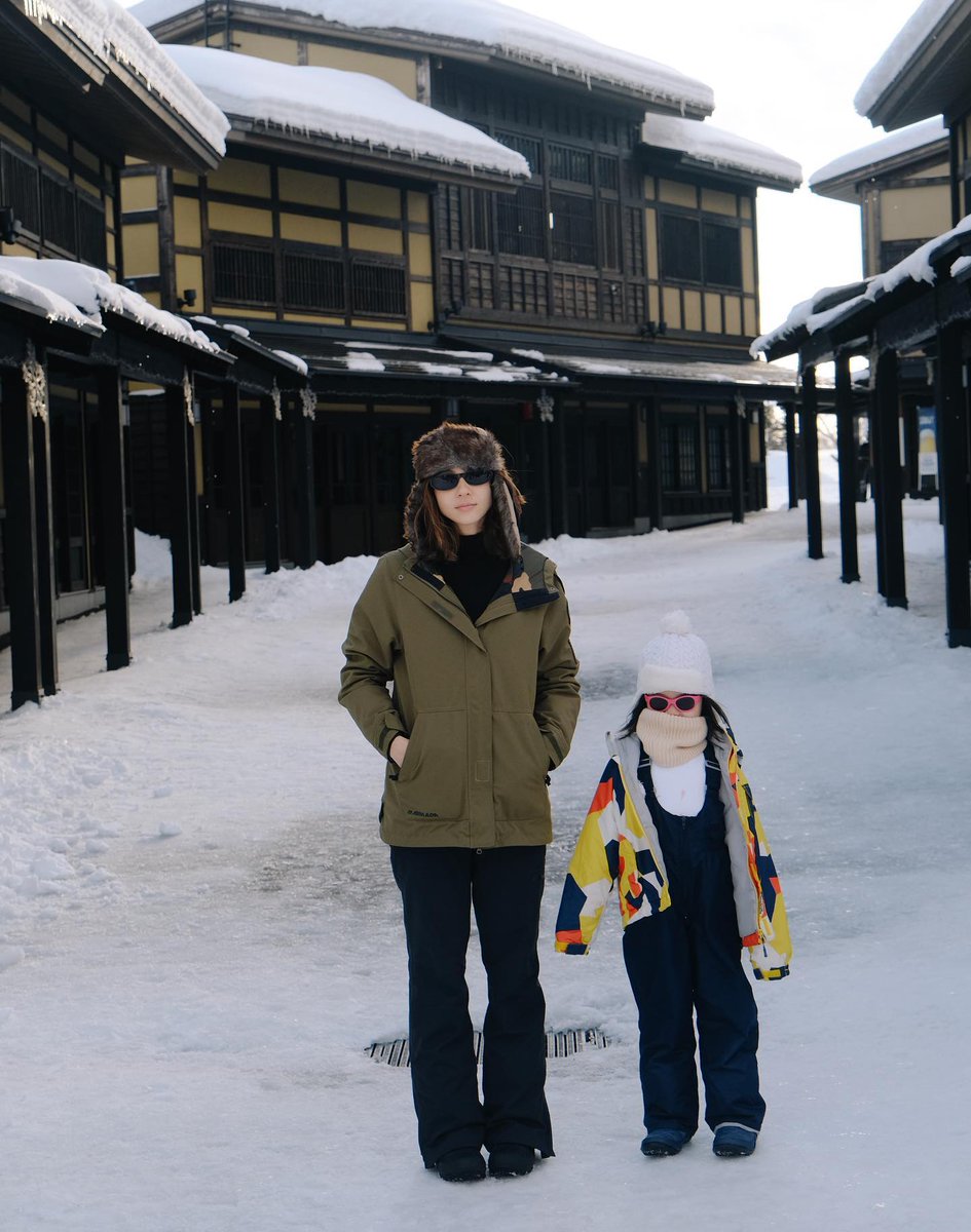 isabellemace tweet media