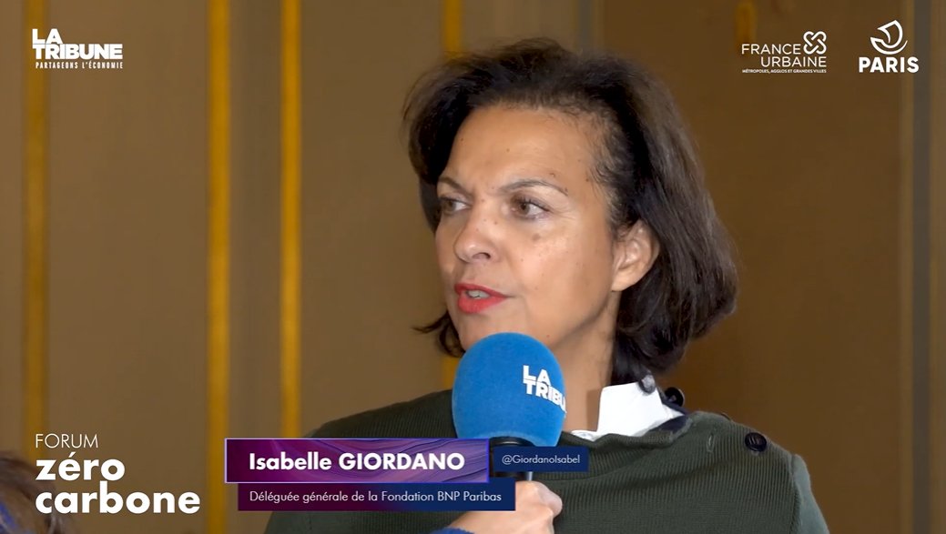 📽️Découvrez l'interview d'<a href="/GiordanoIsabel/">Isabelle Giordano</a>, DG de la <a href="/FondationBNPP/">Fondation BNP Paribas</a> lors du #ForumZeroCarbone à #Paris 
"Nous aidons plus de 1000 associations avec le programme "projet banlieues". On peut avec les associations, rendre la vie des gens plus agréable."
👉youtu.be/1DssXfDw3VU