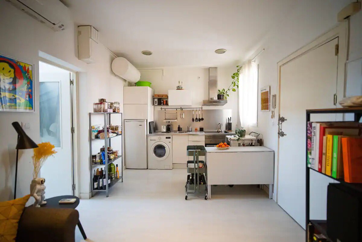 Repollis tweet media