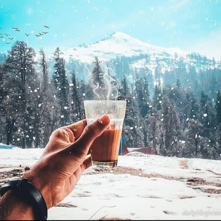 mountthrill's tweet photo. 🏔पहाड़ों वाली ☕चाय! पहाड़ के संग 

#TripArranger #kedarkanthatrek #kedarkanthawintertrek #kedarkanthapeak #uttrakhand #wintertrek #himalayantrek #trekindia #himalayanrange #sankri #kinnaurvalley #trekkersofindia #adventuretravel #adventuretime #trekkingindia #treklovers https://t.co/2DS4nUdzZT