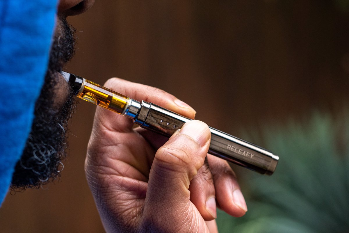 XiaodieLi's tweet image. By @greengoddessphotos
Releafy TRINITY
Yes, 3-in-1
#releafytrinity #dabtool #hotknife #510battery #releafytech #releafy #releafylilith #cannabiscommunity