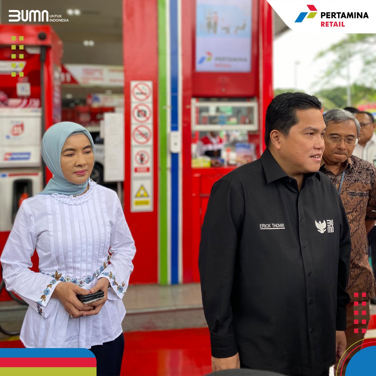 Menteri BUMN dan Direktur Utama Pertamina memantau langsung penyesuaian harga BBM non subsidi berlaku efektif 3 Januari 2023 pukul 14.00 WIB di SPBU COCO MT Haryono Jakarta.

Harga Baru BBM non subsidi Pertamina dapat cek di ptm.id/DaftarHargaBBK…

#pertaminaretail