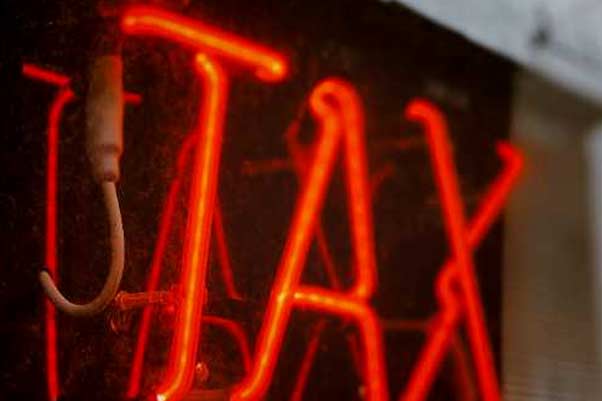 What is your tax code and what does it mean?
Your tax code is made up of numbers and a letter. The numbers advise how much tax-free income you can earn this tax year based on earnings, and the letters refer to your situation. Find out more 
ow.ly/E4So50LUoKP