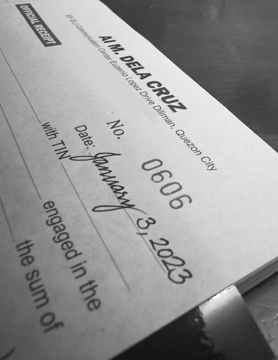 aidelacruz's tweet photo. Flex ko lang di ako nagkamali na 2022 yung masulat woooh #smallwins https://t.co/udvX3VXXXT