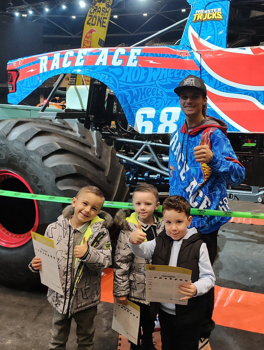 IanMoir8's tweet photo. Happy boys #hotwheelsmonstertruckslive https://t.co/2vAs0BS0xt
