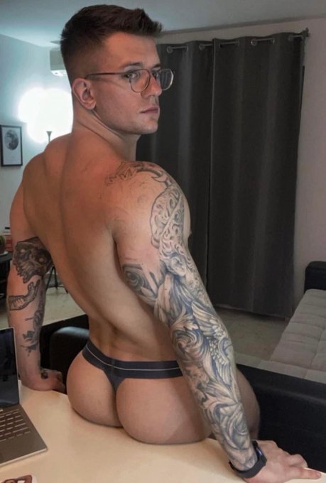 TW Pornstars Tweetindirty The most liked pictures and videos  