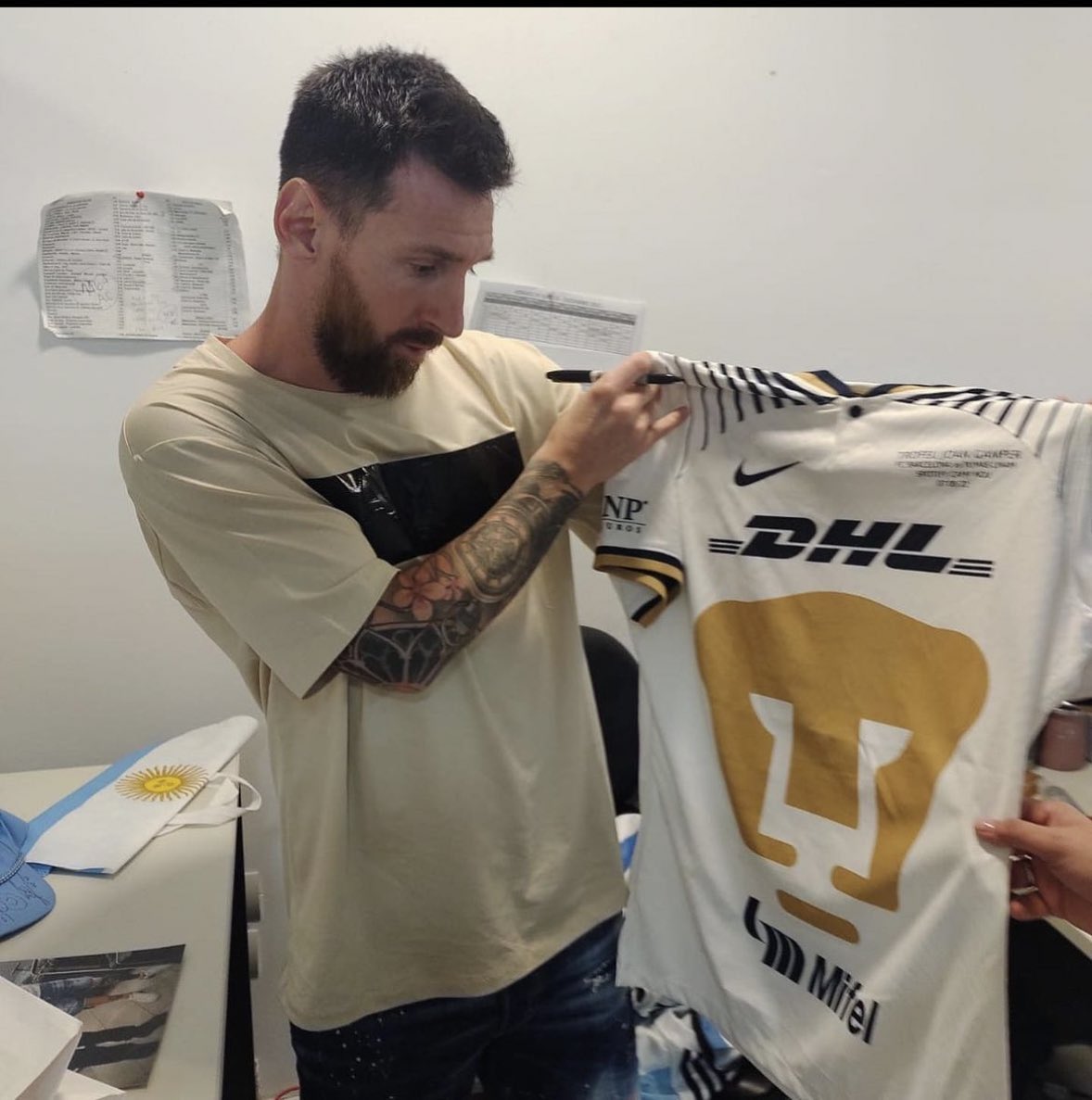nocontextfooty's tweet photo. https://t.co/lP5QMJU90L