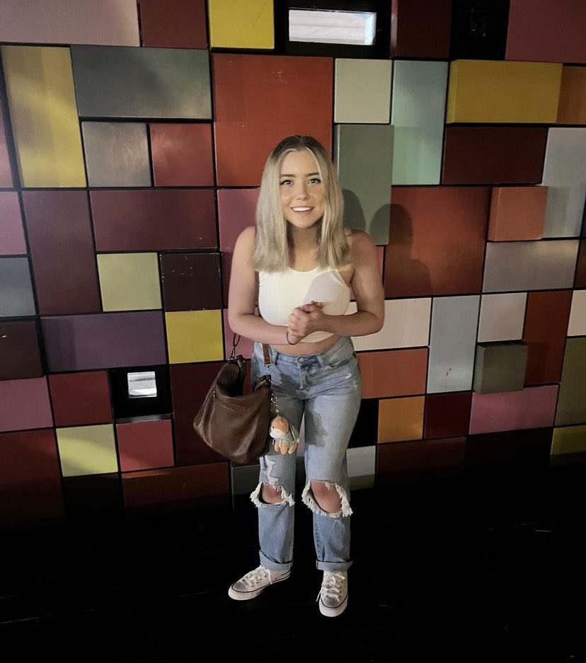 aluraye on Twitter: "Disponible pour vos plan Cul réel rt et follow