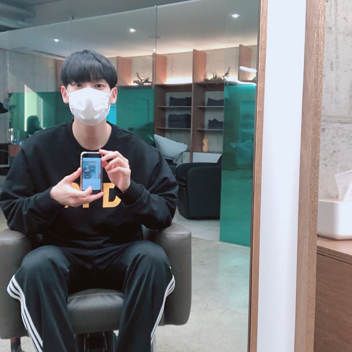 brightkitty_kim's tweet photo. 엉성이 취향공개
>인성 거울셀카< https://t.co/ueryM39Ks5