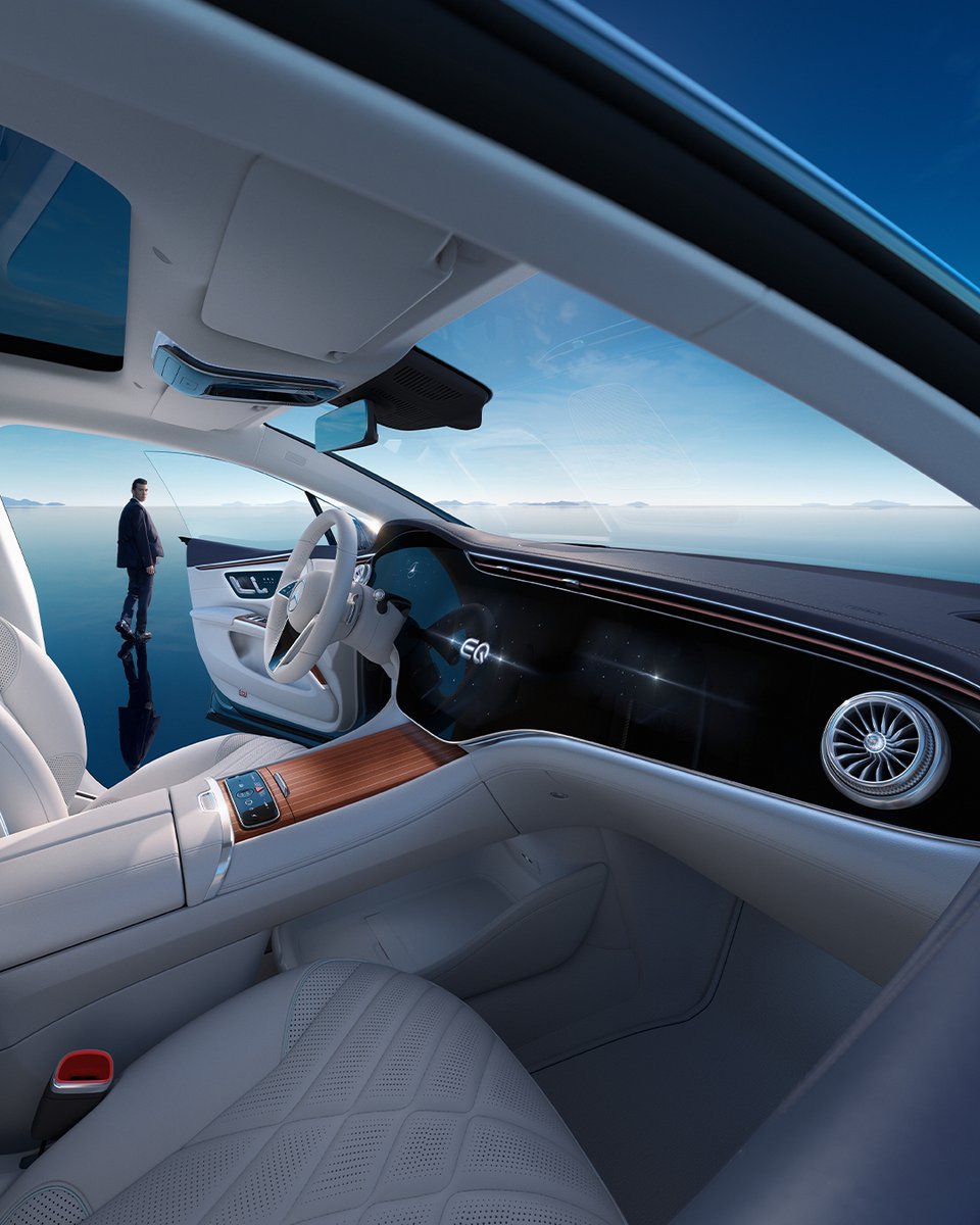 MercedesBenzUSA's tweet photo. An electric revolution in high resolution. The 56-inch MBUX Hyperscreen features OLED technology for richer image quality.​

#MercedesBenz #EQS https://t.co/6asye0WXoW