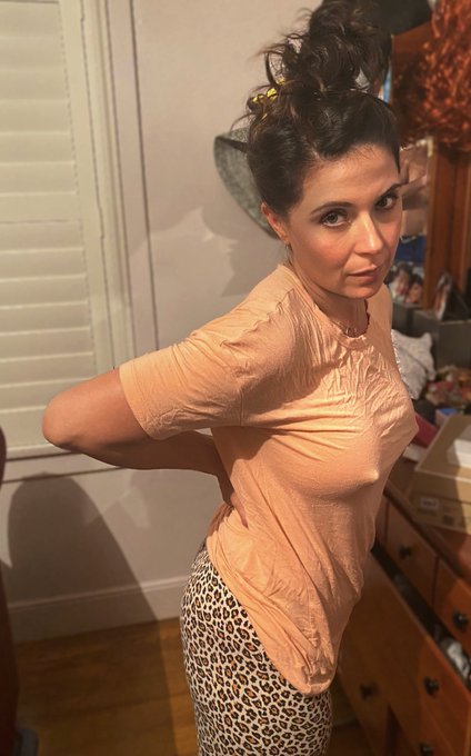 Isn&rsquo;t my lingerie sleepwear so pretty😂 https://t.co/4jnqXhJcIK