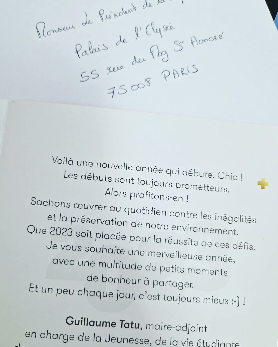 J'ai envoyé une version simplifiée du rapport du Giec à Macron pour lui souhaiter la bonne année. 

Comme ça l'année prochaine il ne pourra pas dire qu'il savait pas. 

De rien. Ça me fait plaisir.