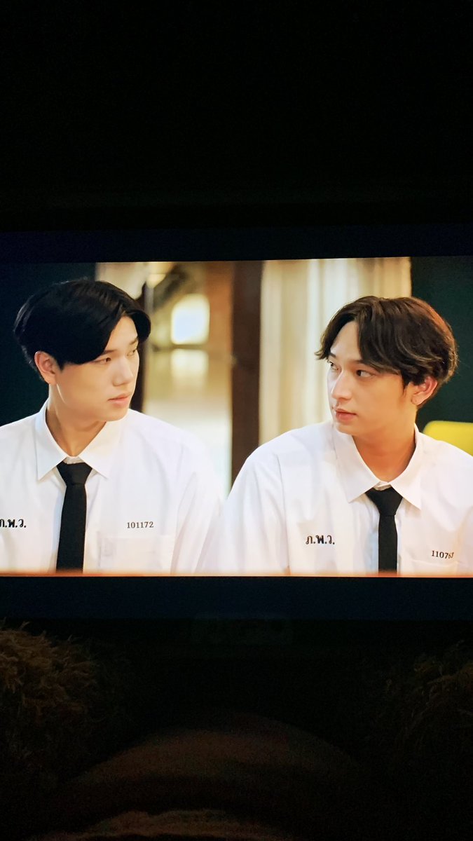 fakbutuhantimo's tweet photo. #FAKthoughts ποΈπ«¦ποΈ
OTAKKU OTW TRAVELLING + RECONNECTED π first time liat nong phuwin di pair sama yang lain πππ» ikut degdegan haduh sama chimon pulaπ₯²π«
#NeverLetMeGoSeries #NeverLetMeGoSeriesEP4 https://t.co/o7CDIh7PXB