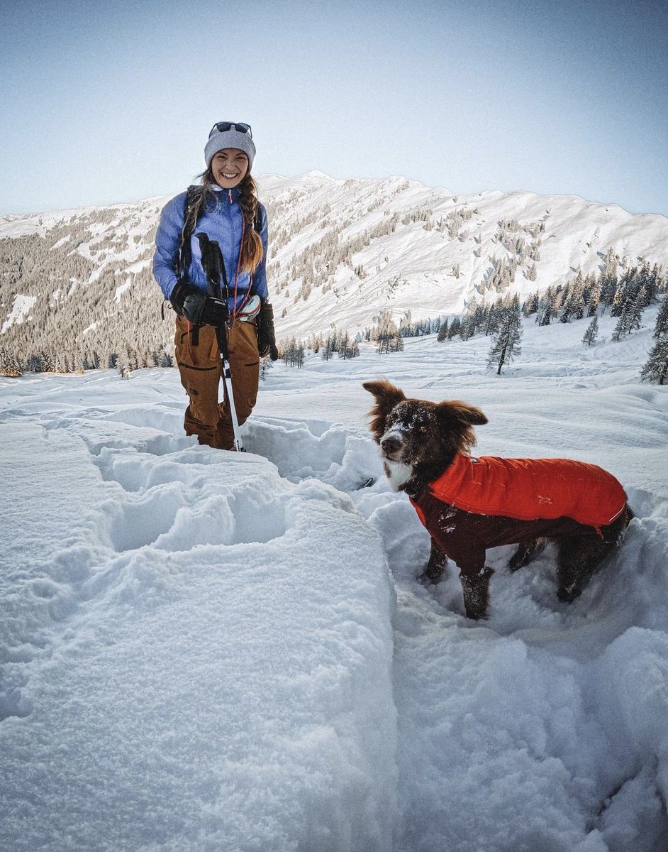 New year means new adventures with our dogs 🐶🐾
#ruffwear #newadventures
