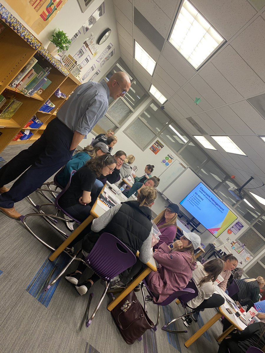 jleclair702's tweet photo. @OPS_PrairieWind staff talking about how to make sure each student learn and achieves Goals for Life everyday!  #opsproud https://t.co/Lmyd4nbrEz