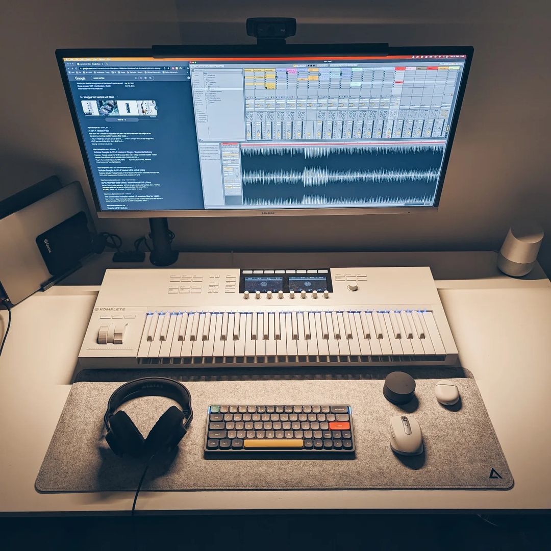 Started any new tracks yet? #musicproducer 😎 
📸 - michaelkleinberlin