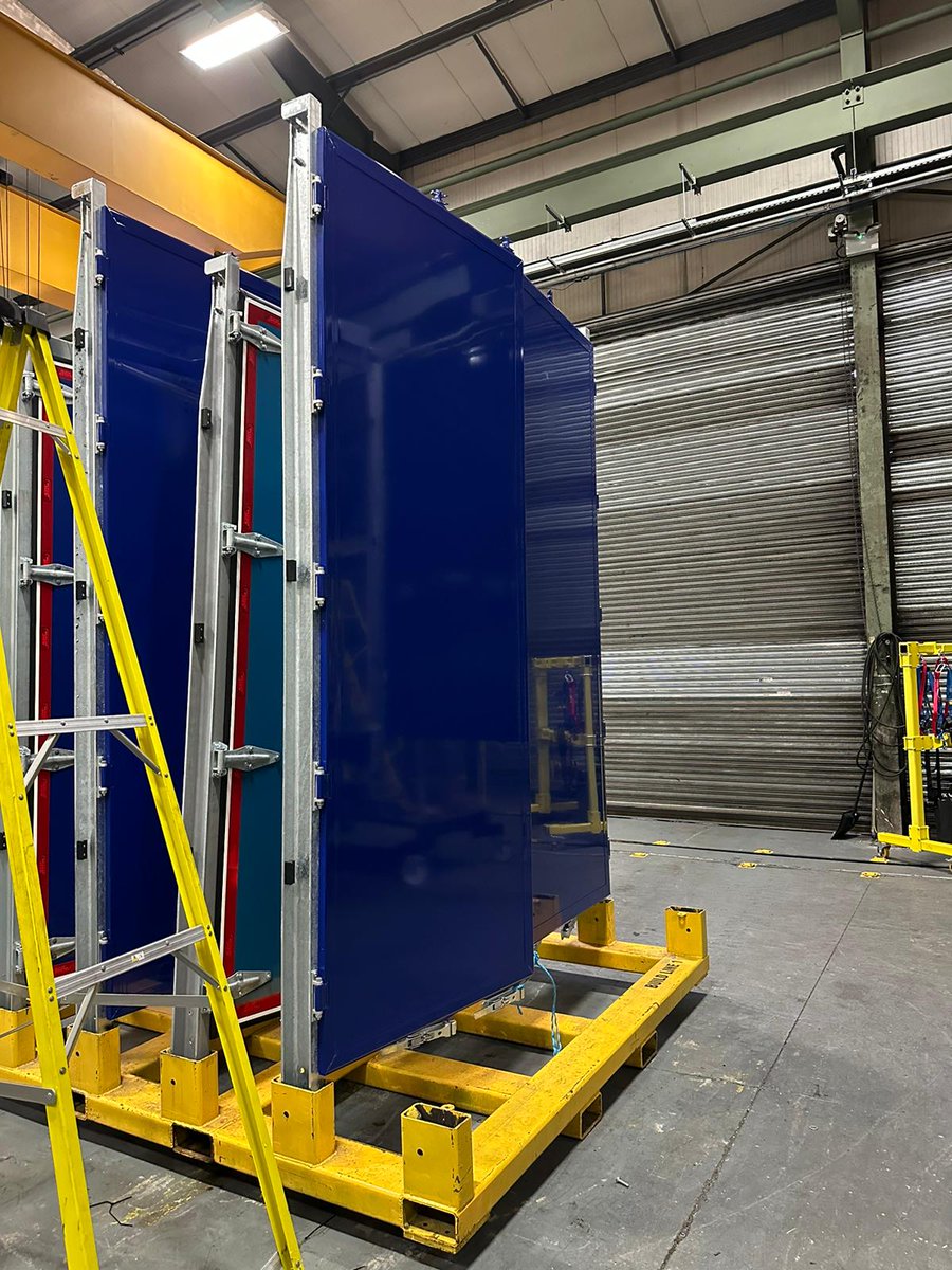 KerseyFreight's tweet image. Back in the game - Only a few days into 2023 &amp;amp; #KFL have joined up with @SDCtrailers once again to commence the first 10 of 60 trailers being built.  Here is their progress.... 

#newyear #newtrailers