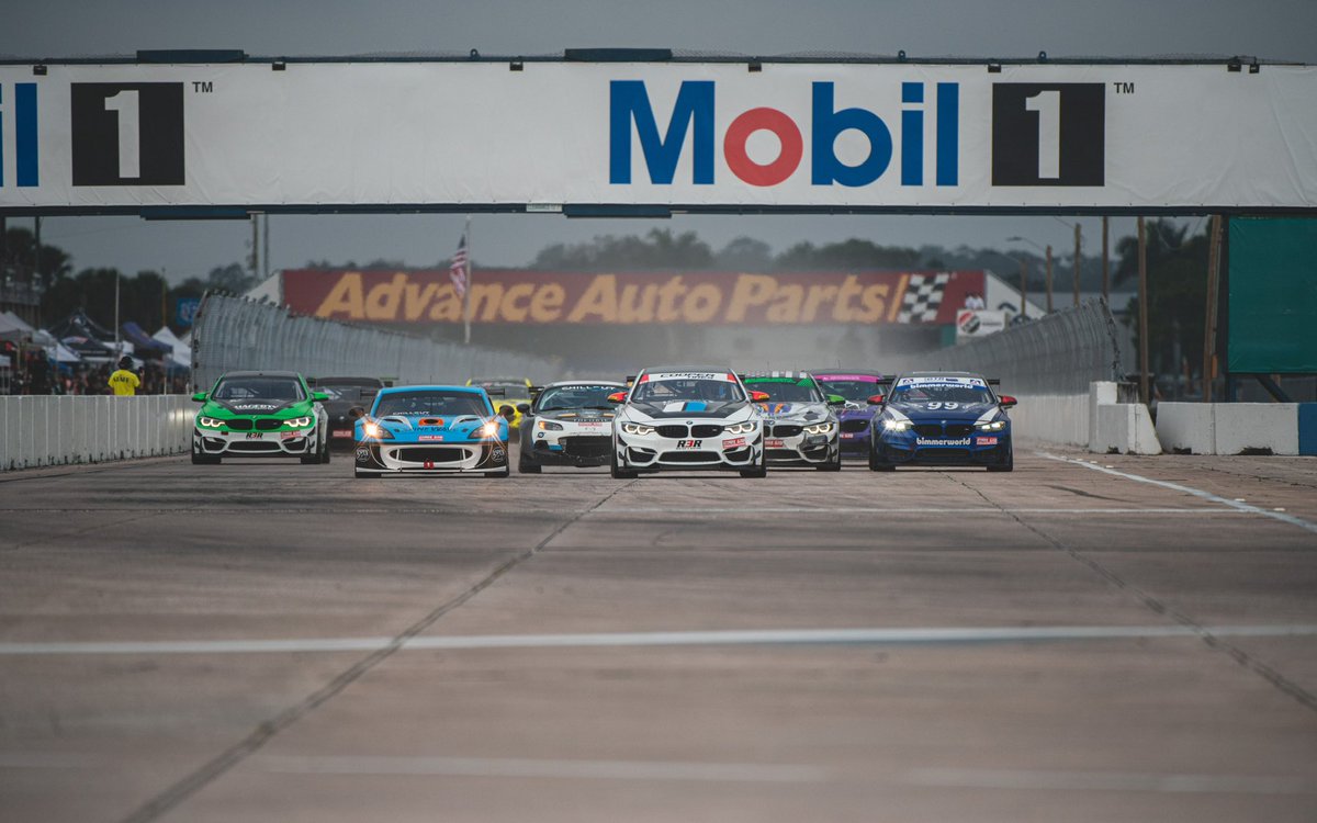 SarahMRacing's tweet photo. 😈Follow me boys..
⬆️ When I took the green flag at Sebring a few months ago. Hoping to keep putting final pieces together for 2023. Can’t wait to get back in a racecar!
📸 @lowshuttermedia
#JoinBellGoFast #ShiftUpNow #Round3Racing #Coopertire #Senditlikesarah https://t.co/lkoaSK7Xo3