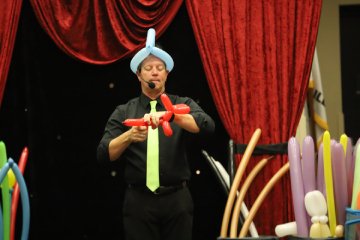 BalloonAnimals's tweet image. Alsip-Merrionette Park Public Library, we&apos;ll be visiting you this June 2023 @AlsipMP_Library #Alsip #MerrionettePark libraryballoonshow.com/events/alsip-m…