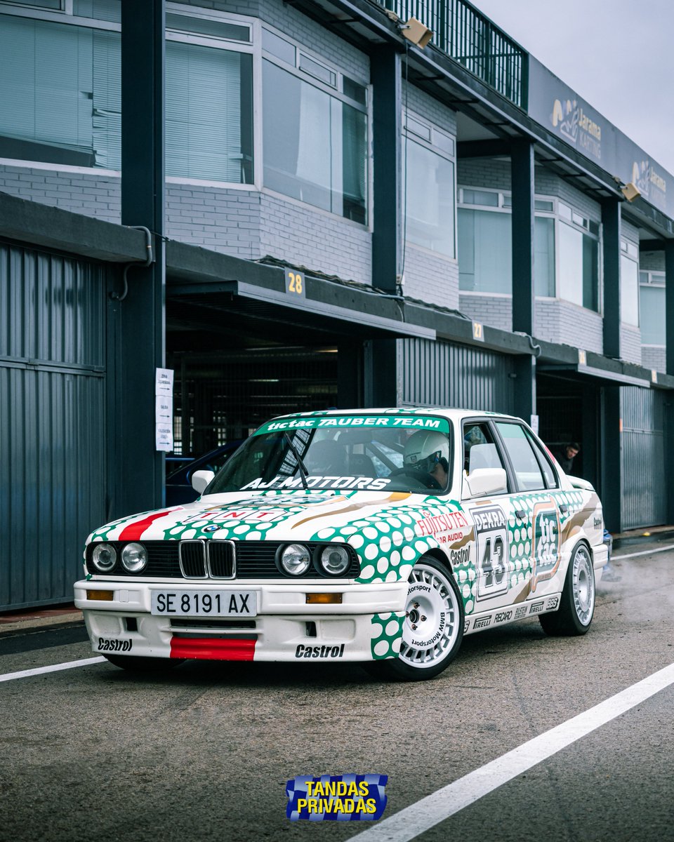 mr85luismiguel's tweet photo. BMW E30 "Tic Tac", homenaje al DTM.

Fotografías pertenecientes a la jornada de Tandas Privadas del día 11 de Diciembre en el Circuito del Jarama.

@BMWEspana #BMWE30 #DTM https://t.co/slXZL84zFq