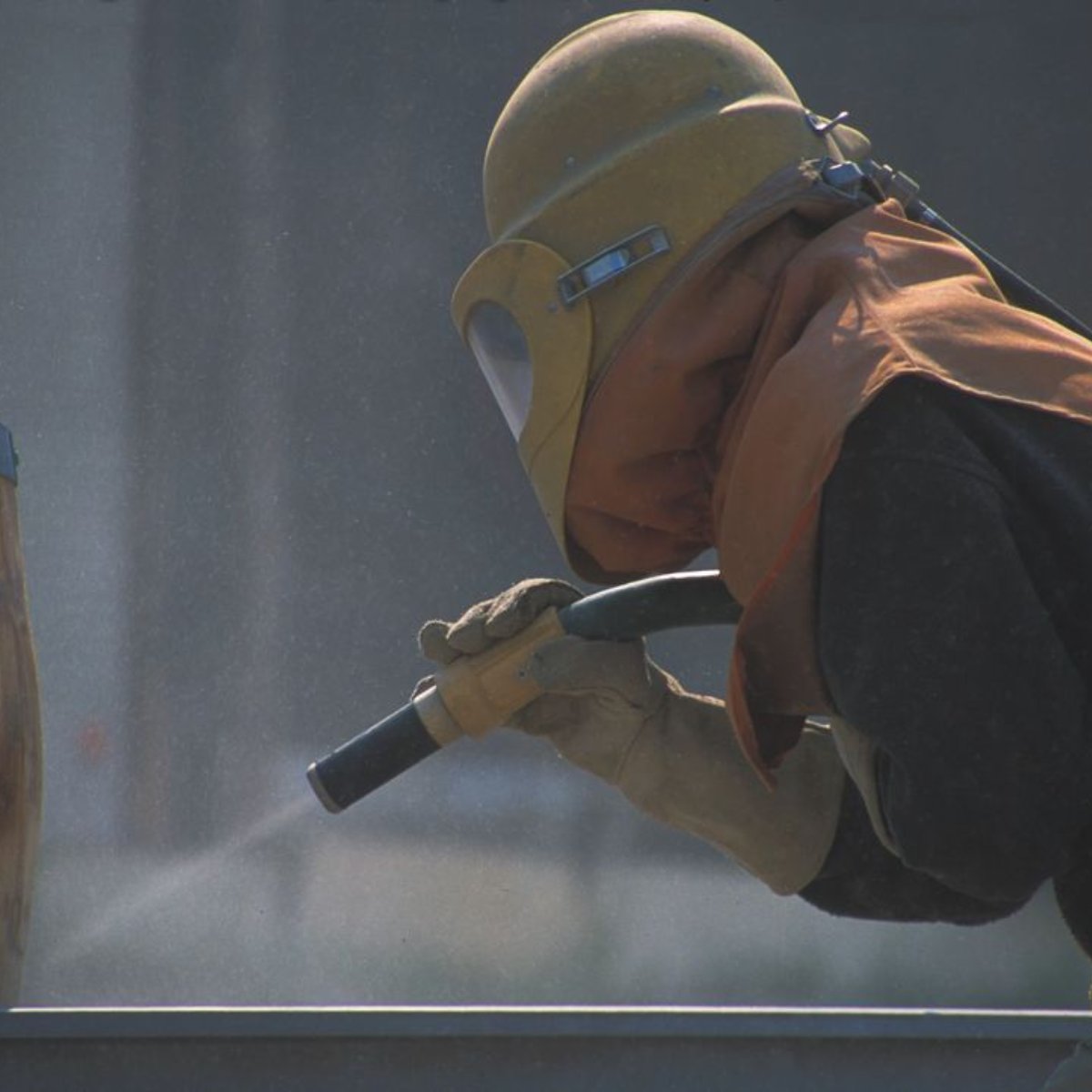SEBlasting's tweet photo. Our team specializes in dustless blasting for great results that are also eco-friendly. When you're ready to restore your equipment, we're ready to show up and make it right. https://t.co/JTmxyzWkjo